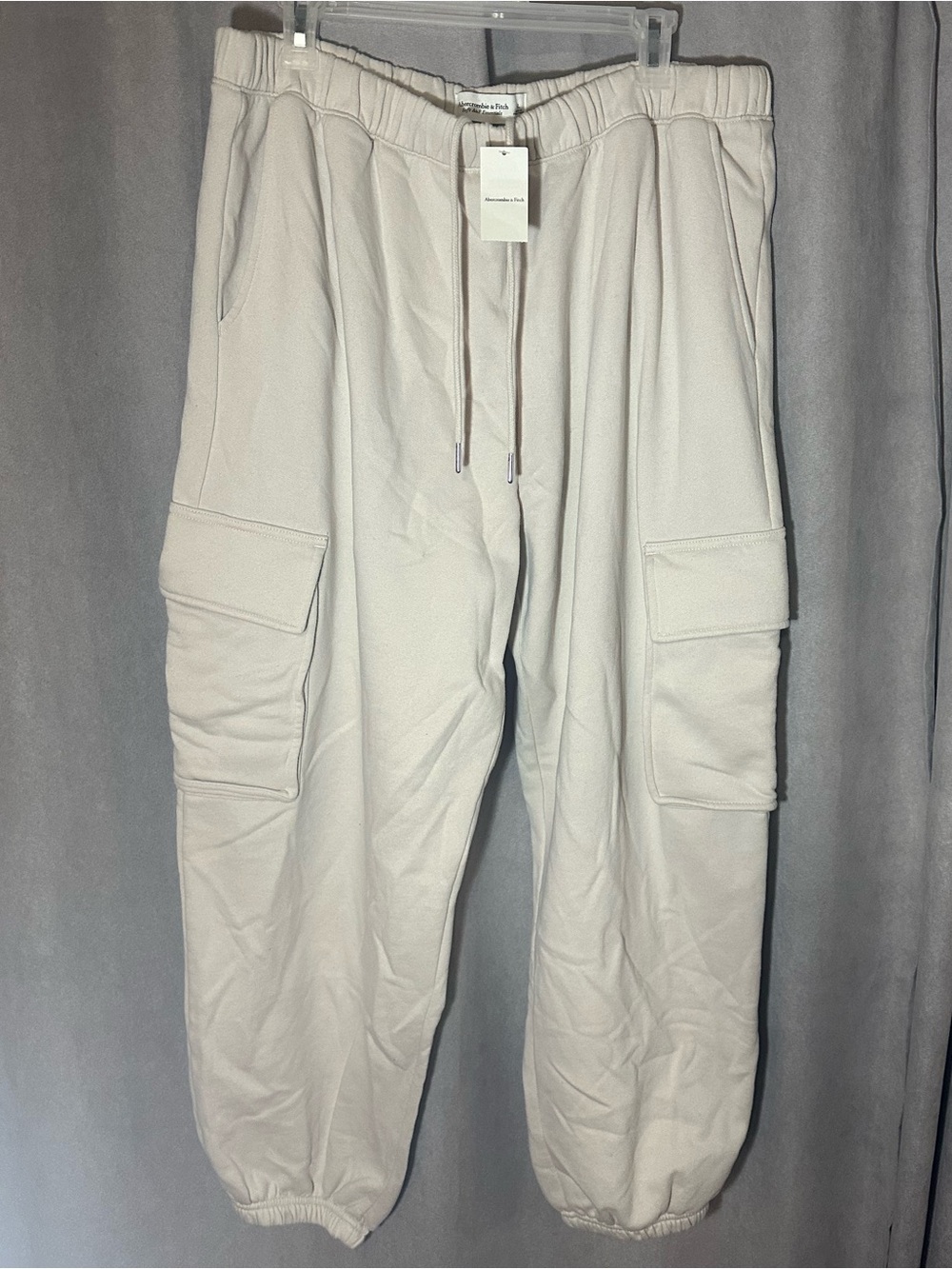 Rare New Abercrombie and Fitch Soft Brushed Fleece Cargo Pants Men’s XL Beige